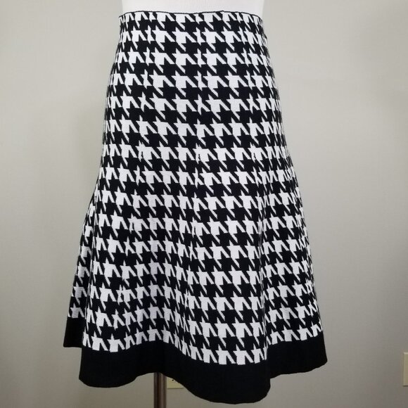 Nwt Classic Concepts Black White Circle Skirt Sz PM Womens Stretch Knit Pull-On - Picture 2 of 8